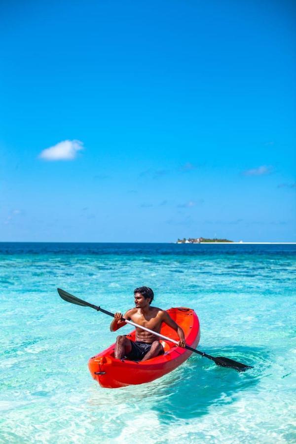 Nihaali Maldives Hotel Kudarikilu Kültér fotó
